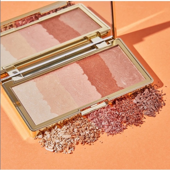 touch in SOL Makeup Touch In Sol Pretty Filter Glowdient Face Palette Poshmark